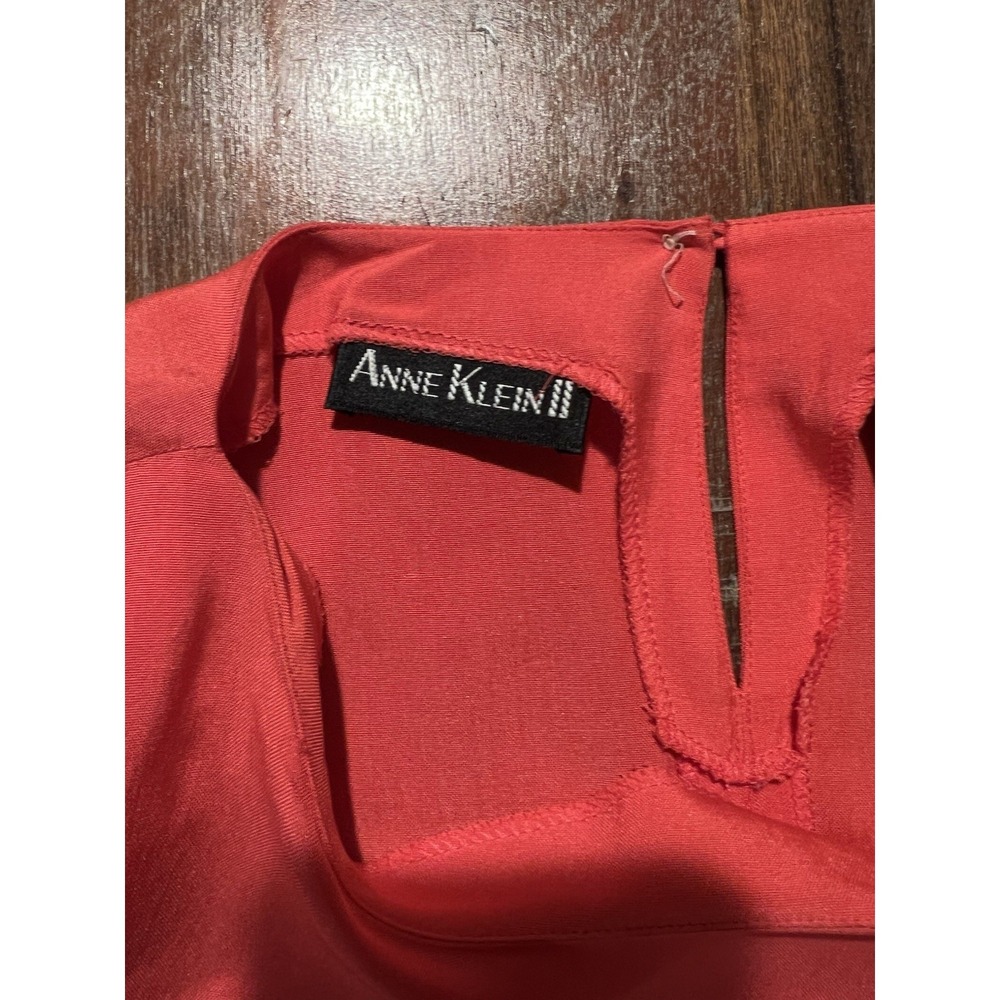 Anne Klein Top 100% Silk Blouse Vintage Petite XS Red *flawed* - Picture 8 of 8